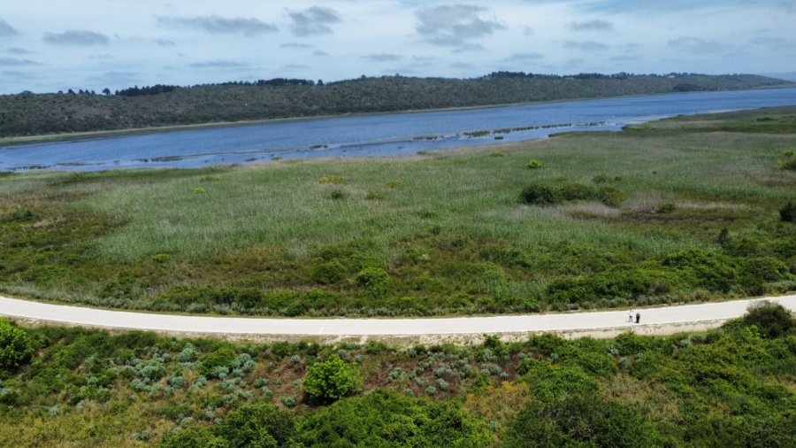 Commercial Property for Sale in Rondevlei Western Cape